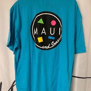 NWT Maui and Sons T-Shirt